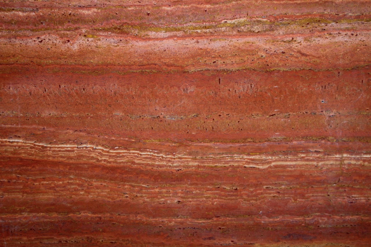 TRAVERTINE ROSSO